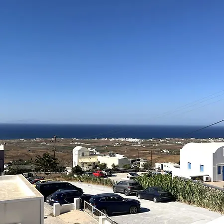 Heights Apartment Oia (Santorini)